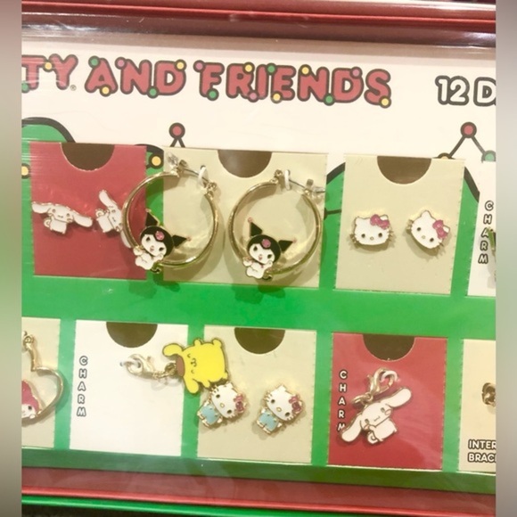 Hello kitty & friends 12 days of Christmas advent calendar jewelry set brand new - Picture 4 of 14